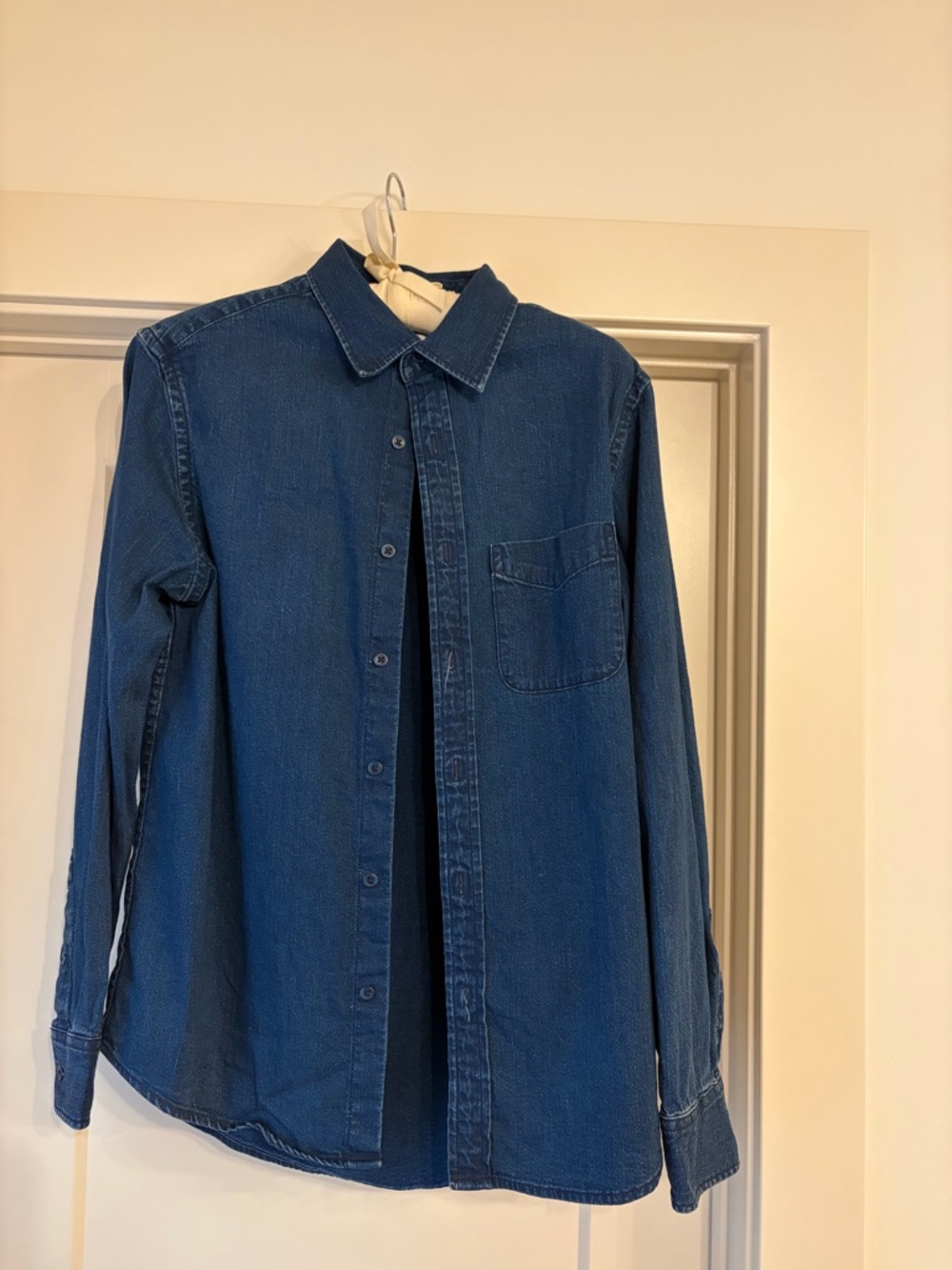 Old Navy men’s S dark denim shirt